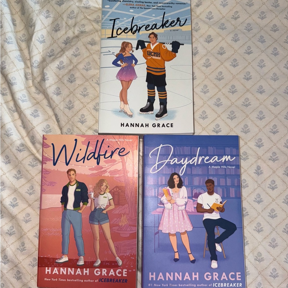Hannah Grace Book Set - Icebreaker, Wildfire, Daydream